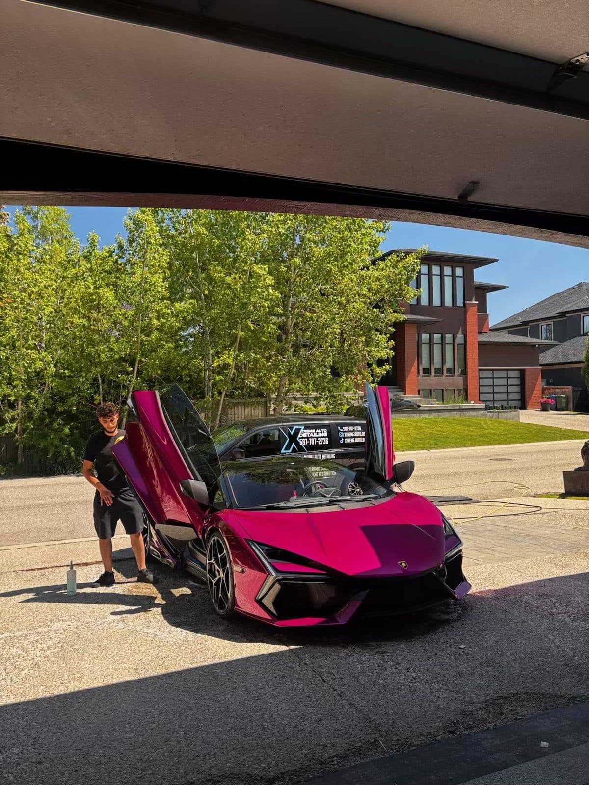 Lamborghini Revuelto